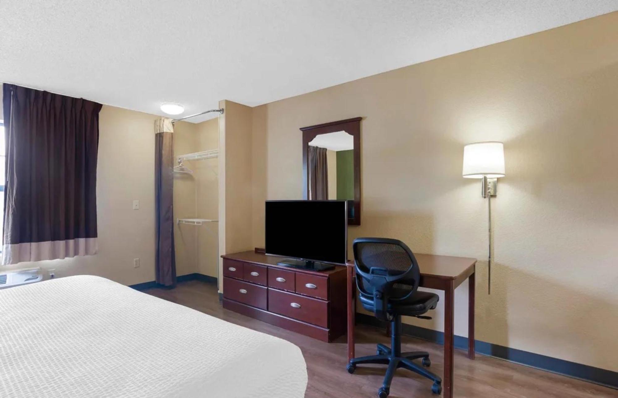Relax Suites Extended Stay - 拉米拉达 外观 照片