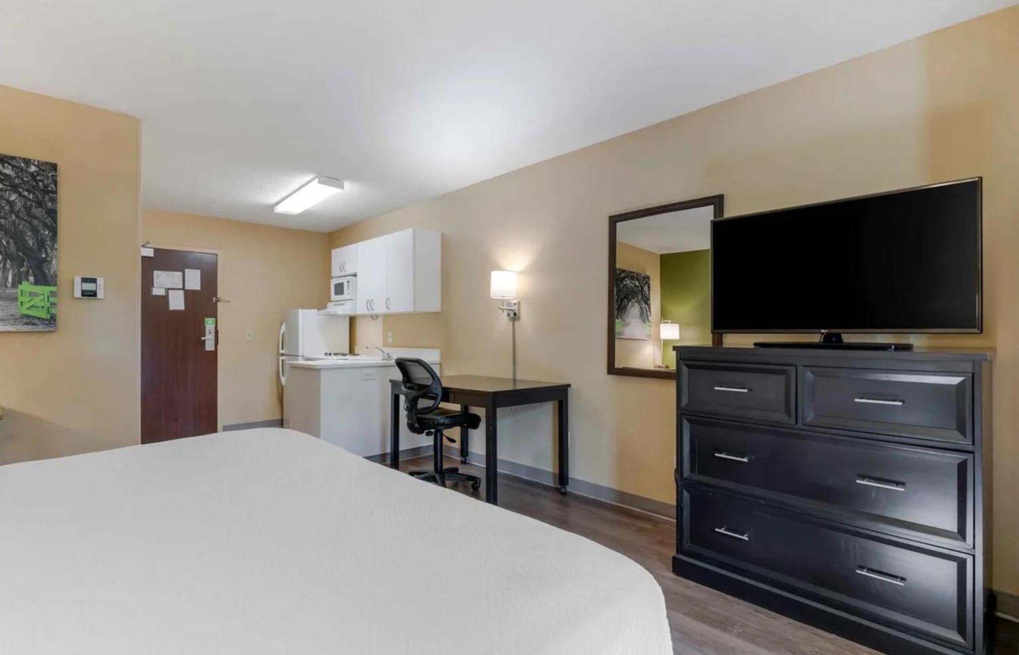 Relax Suites Extended Stay - 拉米拉达 外观 照片
